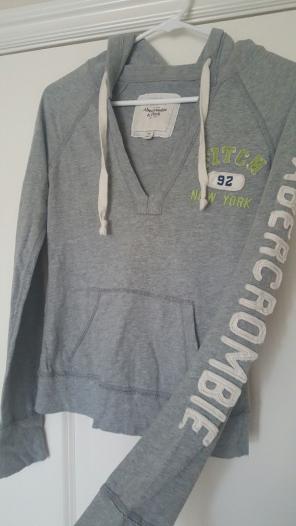 Abercrombie sweater