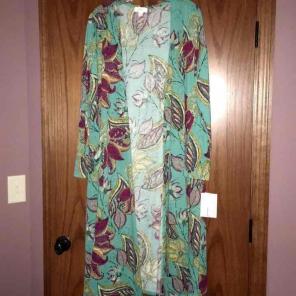 NWT Lularoe Large Teal Floral Sarah