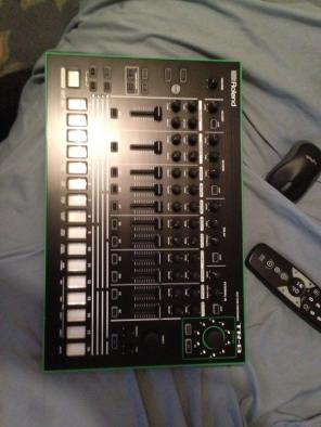 Roland TR-8 Drum Machine