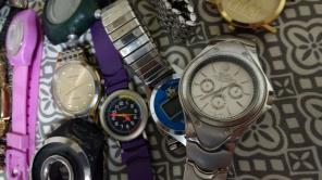 Huge watch lot, assorted watches