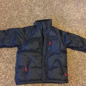 Boys Gap down coat size 7-8.