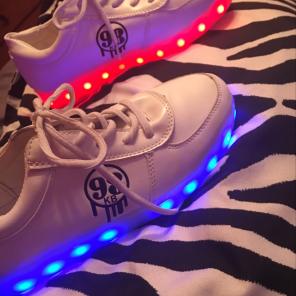 98kb Light Up Shoes