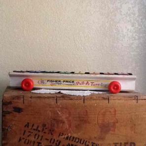 Fisher Price "Pull-a-Tune"