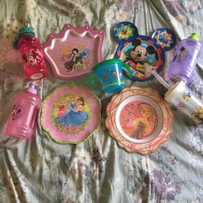 Girls Dinnerware cups & Plates