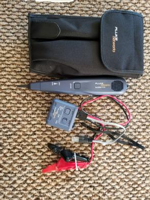 Probe and toner by fluke networks
