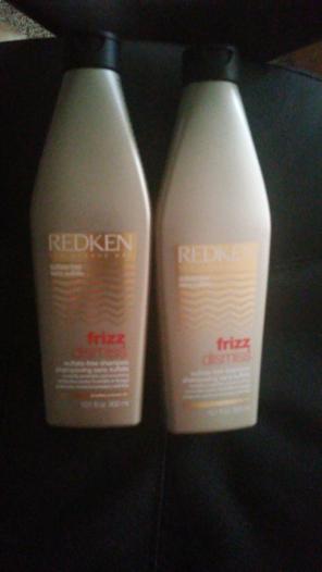 FRIZZ Dismiss REDKEN Sulfate Free Shampo