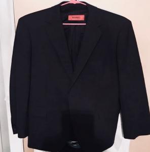 Hugo Boss 40L Gray Executive Series Suit