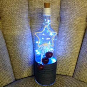 Patriotic Wine bottle lamp vase