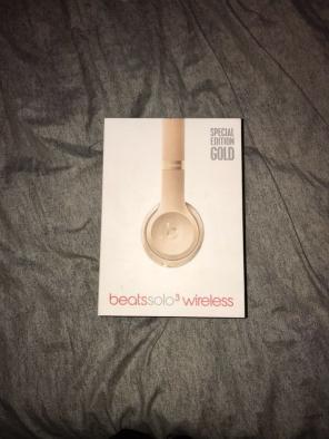 beats solo 3 wireless