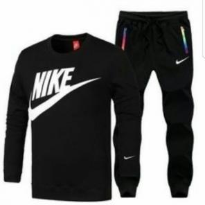 Nike Jogging Track Suit