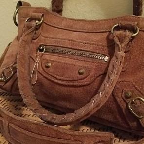 WILSON LEATHER SUPER CUTE BRWN SUEDE PUR