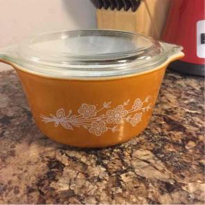 473-b butterfly gold Pyrex