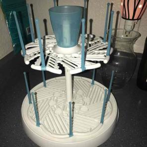 Munchkin latch bottle rack/dryer