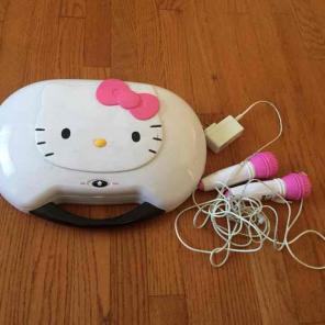 Hello kitty karaoke stereo