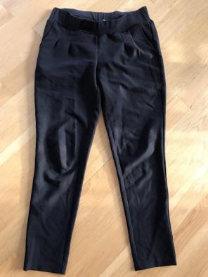 Mama Licious Maternity Capri Small