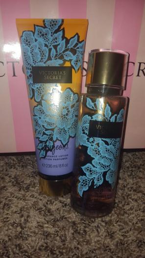Victoria's Secret Gorgeous Mist Lotion