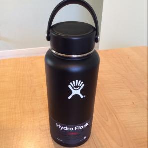 32 oz Black Hydroflask
