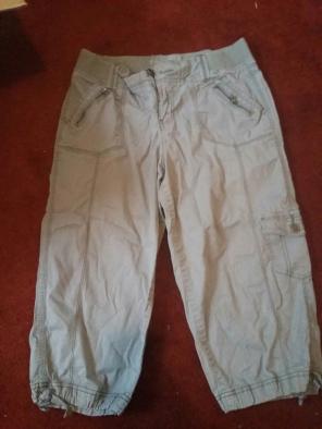 Ladies long shorts cargo size 6