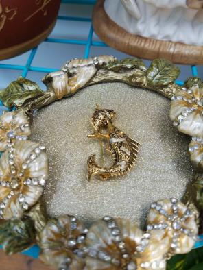 Vintage fish brooch