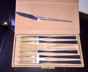 Vintage 6-set dinner/steak knives
