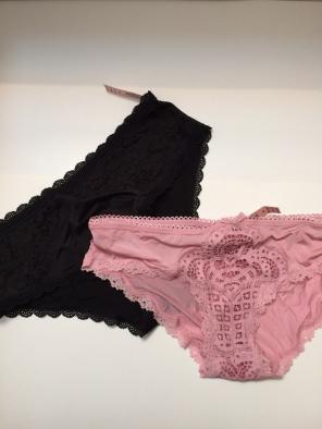2 Victoria's Secret Panties (M)