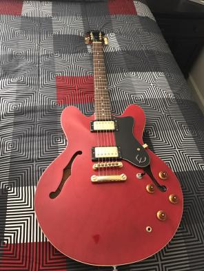 Epiphone ES-335