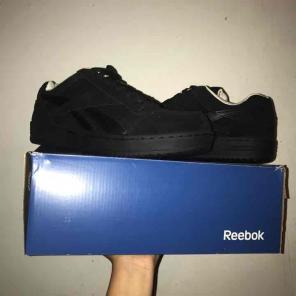Reebok black work shoes