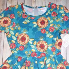 Lularoe Amelia small floral flowers