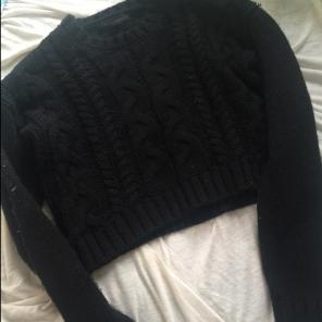 Urban outfitters Small Cropped Sweater