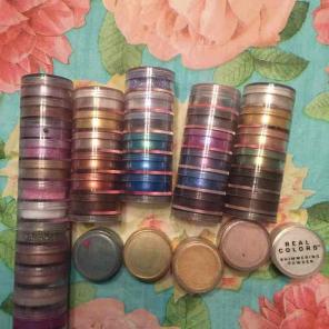 Professional make up pigments