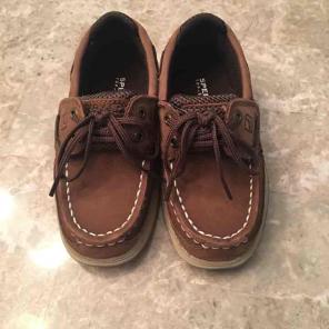 Sperry Boys Boat Shoes Size 9
