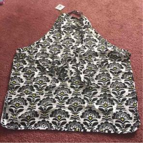 Vera Bradley apron in fanfare