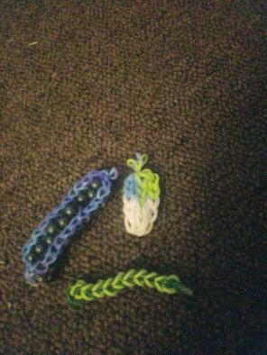 Loom bands