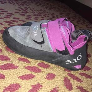 5.10 Rogues Rock Climbing Shoe