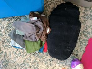Moby baby wrap and infant knot hats