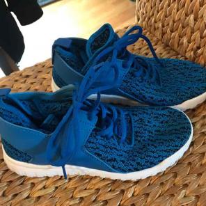 Steve Madden sneakers