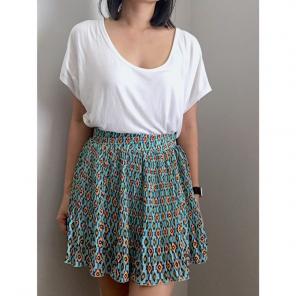 NEW Small Paisley Prints Pleated Skirt