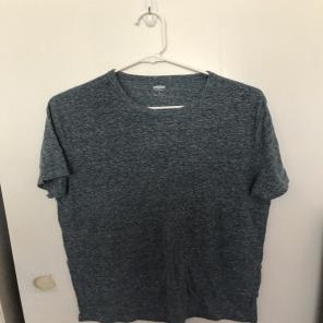 Old Navy Tshirt
