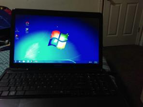 Toshiba laptop with CD/DVD drive