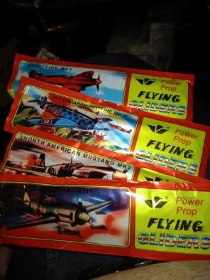 Flying gliders