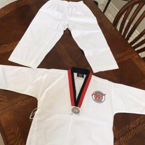 Kids Size 0 Taekwondo Uniform; Free Ship