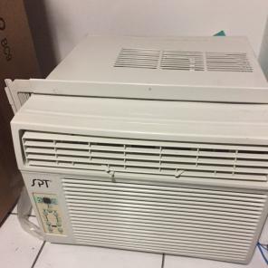 Window Air Conditioner