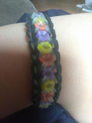 Rainbow loom