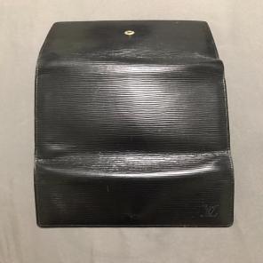 Louis Vuitton Epi International Wallet
