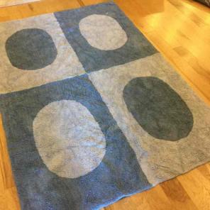 Area rug