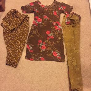 3 Piece Pakistani Shalwar Kameez. Small