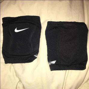 Nike Knee Pads