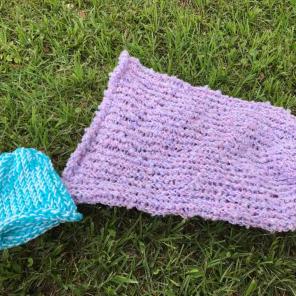 Newborn cocoon and hat