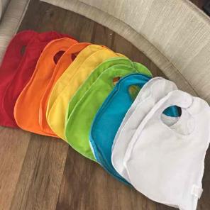 Bib Set. Unisex. EUC.