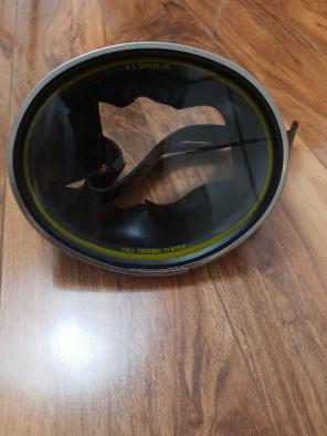 Vintage U.S. Divers Co. Scuba Mask